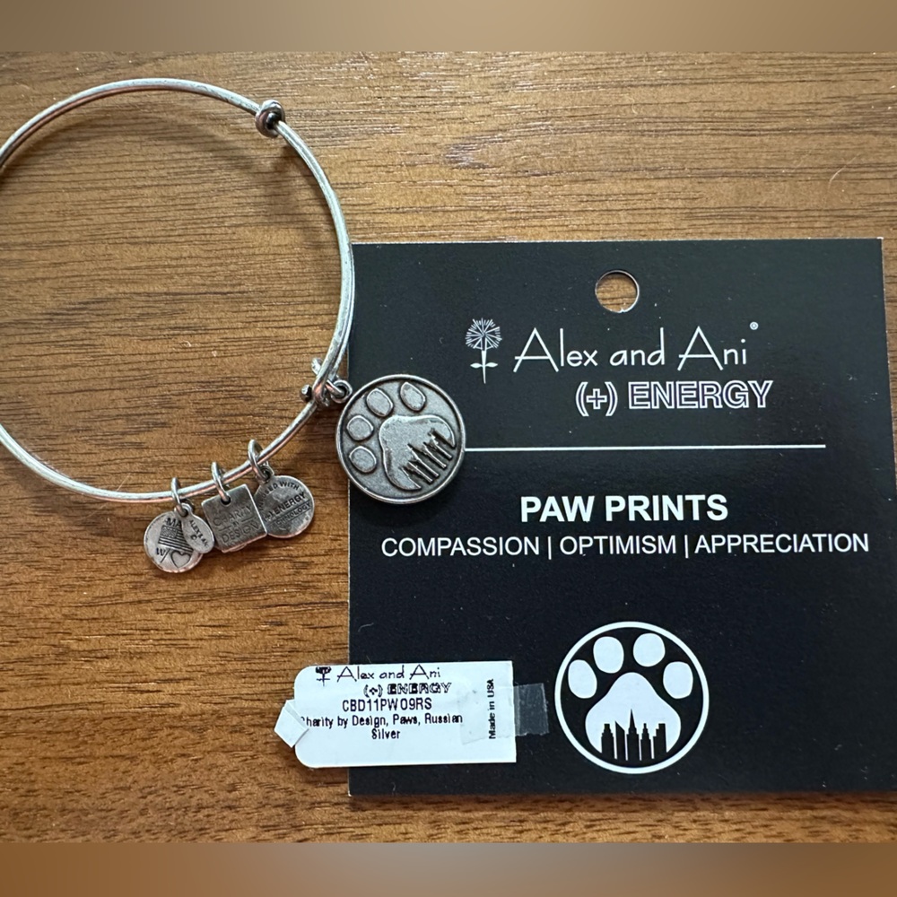 Alex and Ani Vintage 2013 Russian Silver animal “Paw Print” Charm Bracelet